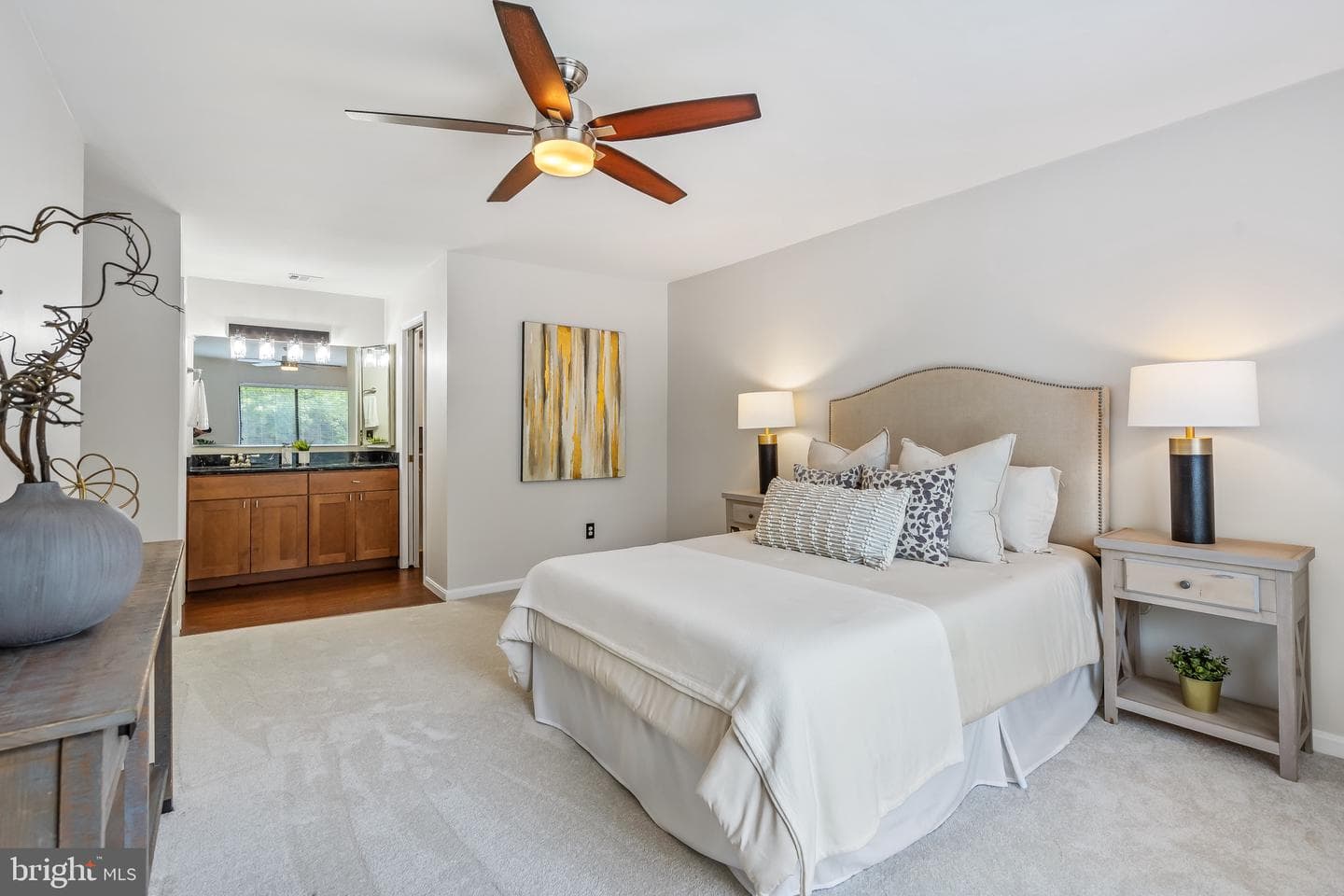 2810 Lee Oaks Place #302 photo 22