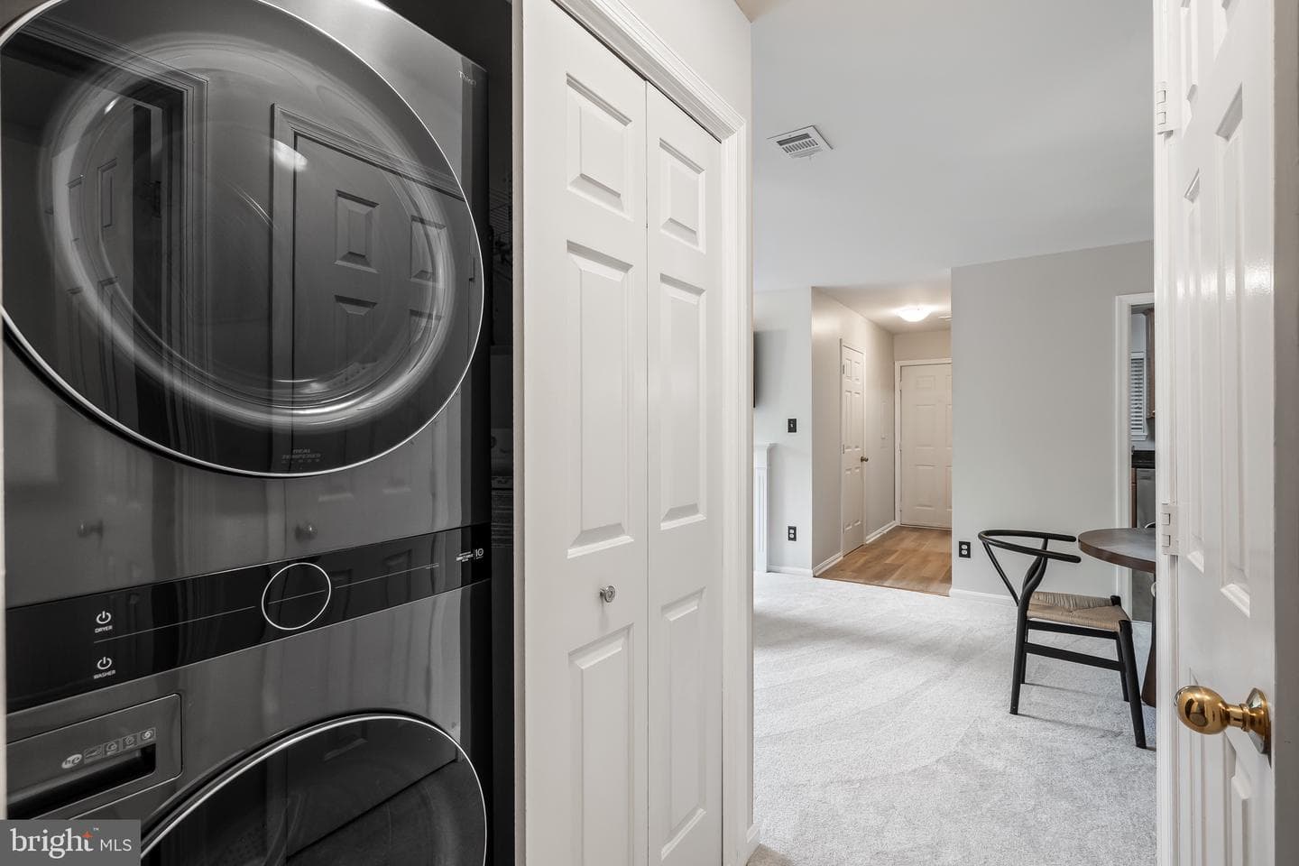 2810 Lee Oaks Place #302 photo 30