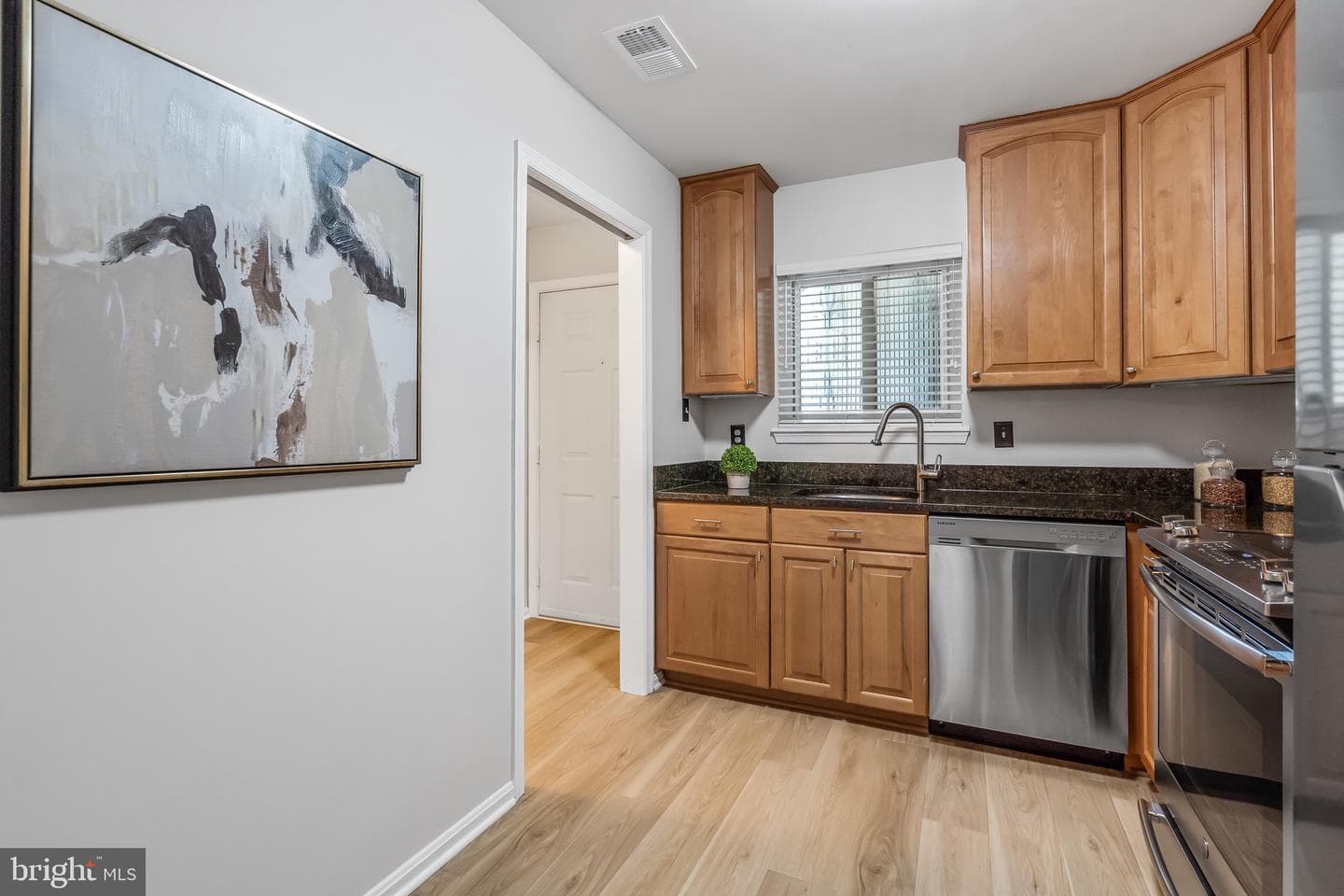 2810 Lee Oaks Place #302 photo 6
