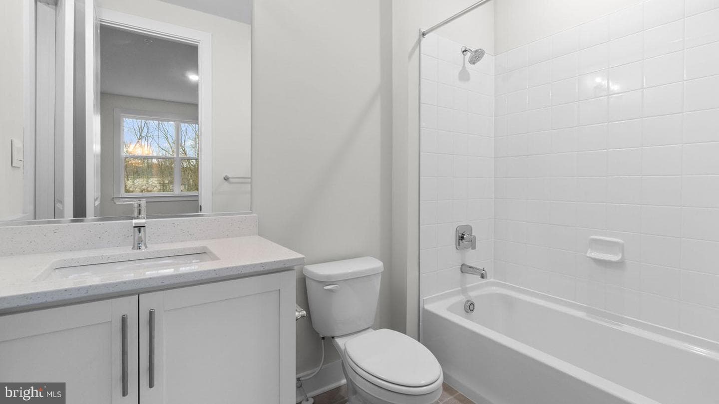 8281 Colling Manor Court photo 13