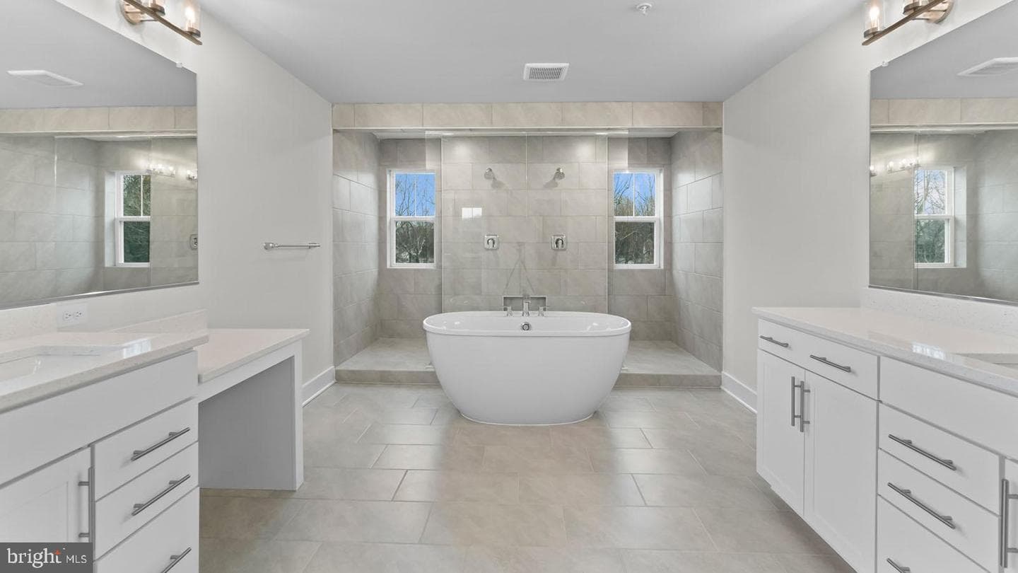8281 Colling Manor Court photo 16