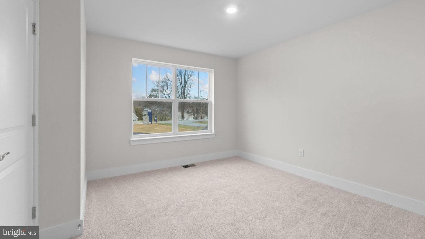 8281 Colling Manor Court photo 29