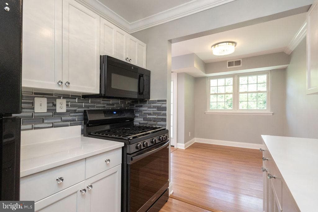 7093 Spring Garden Drive #202 photo 25
