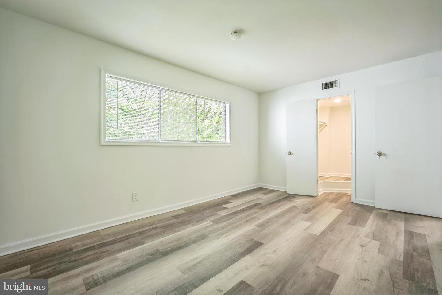 4939 Americana Drive #106 photo 26