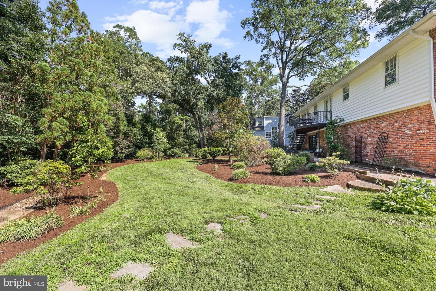 906 Danton Lane photo 48