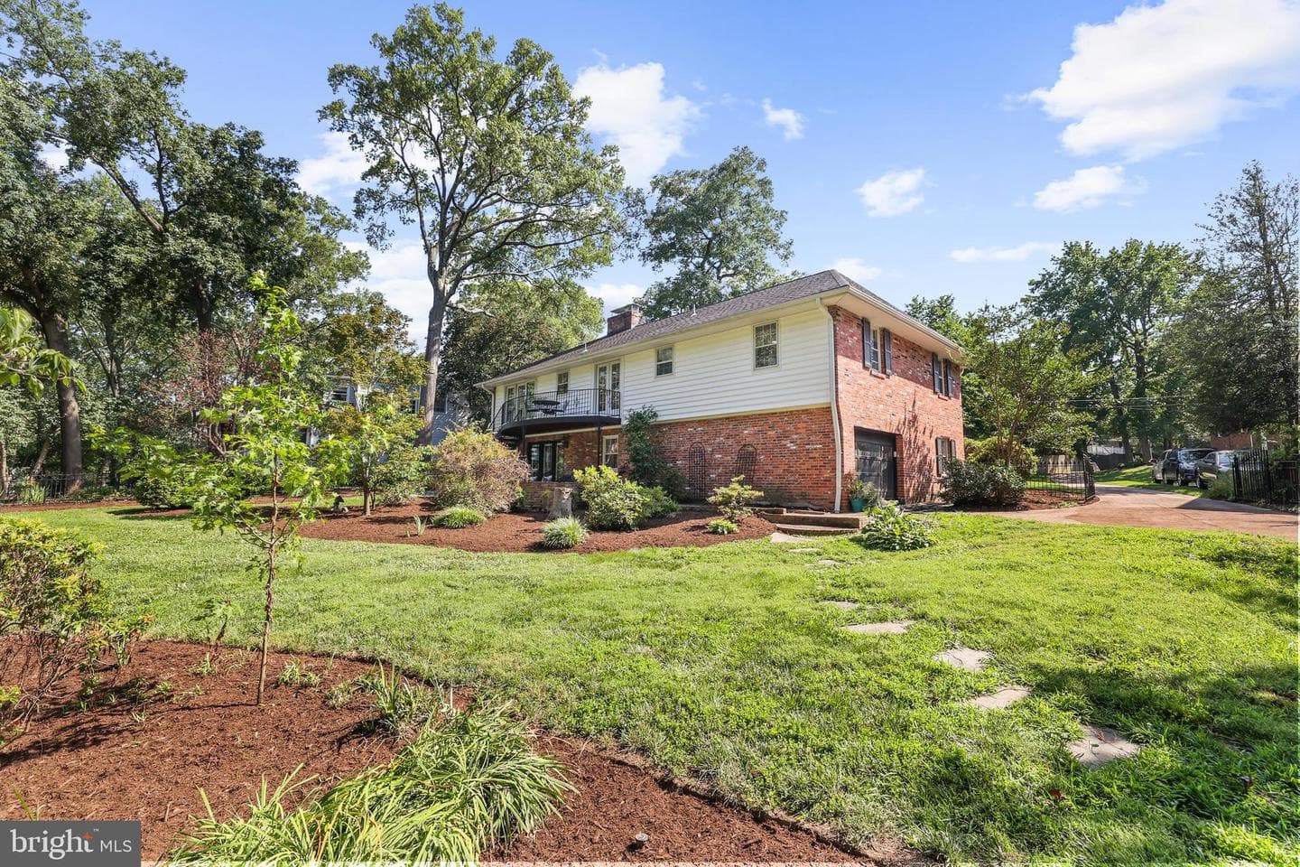 906 Danton Lane photo 49