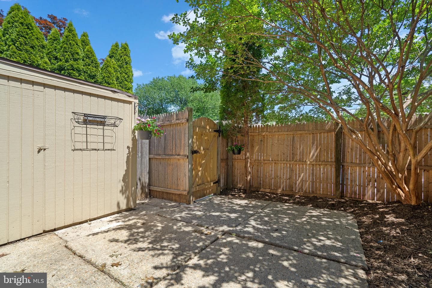 8384 Forrester Boulevard photo 25