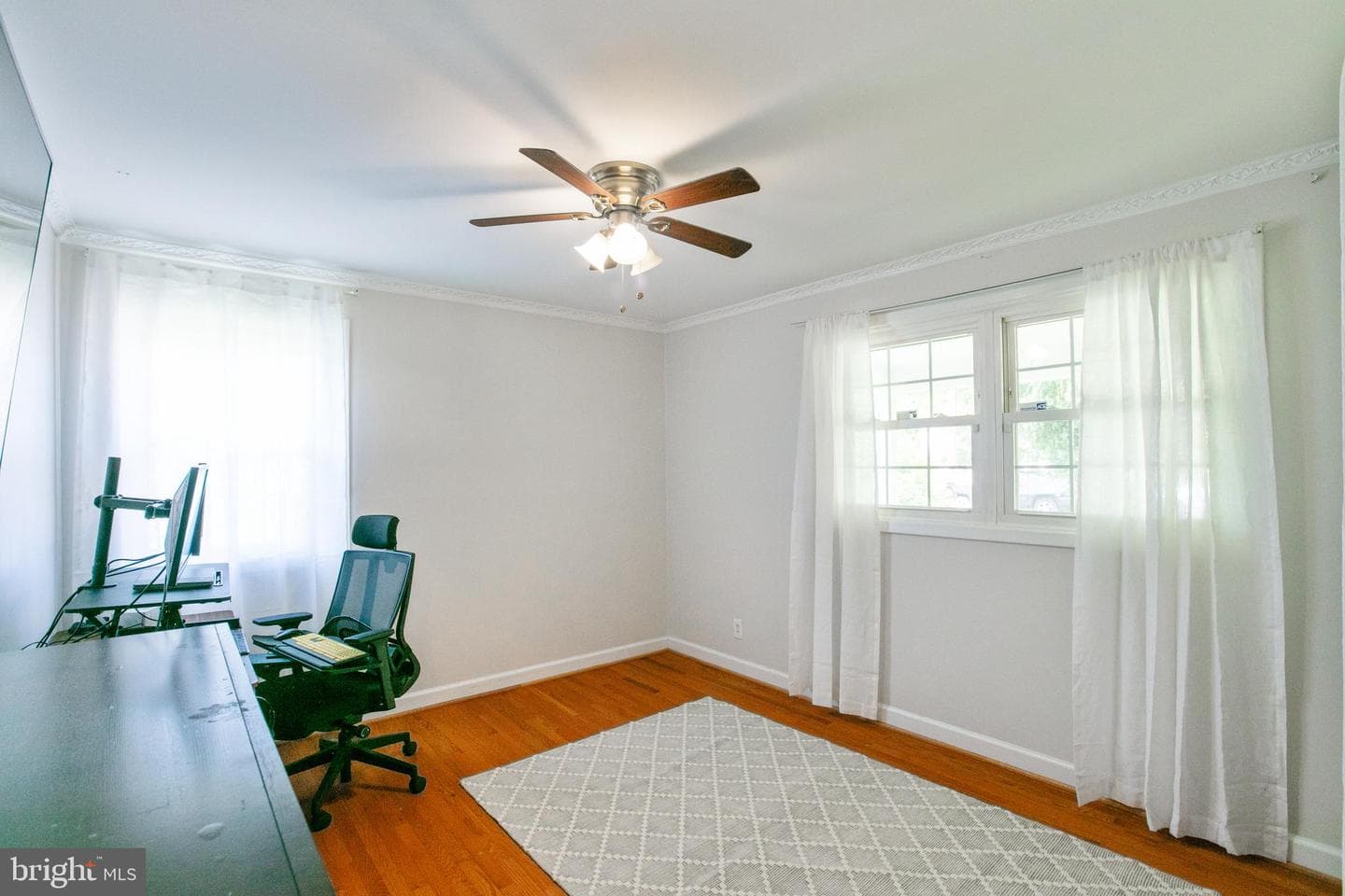 5722 Larpin Lane photo 19