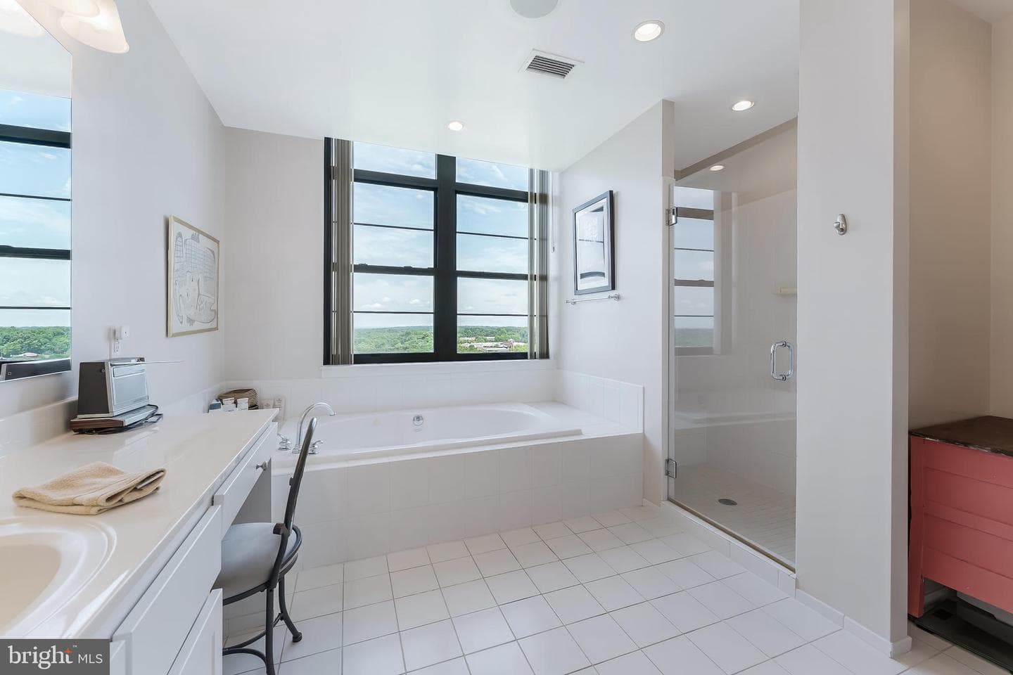 1830 Fountain Drive #1305 photo 45