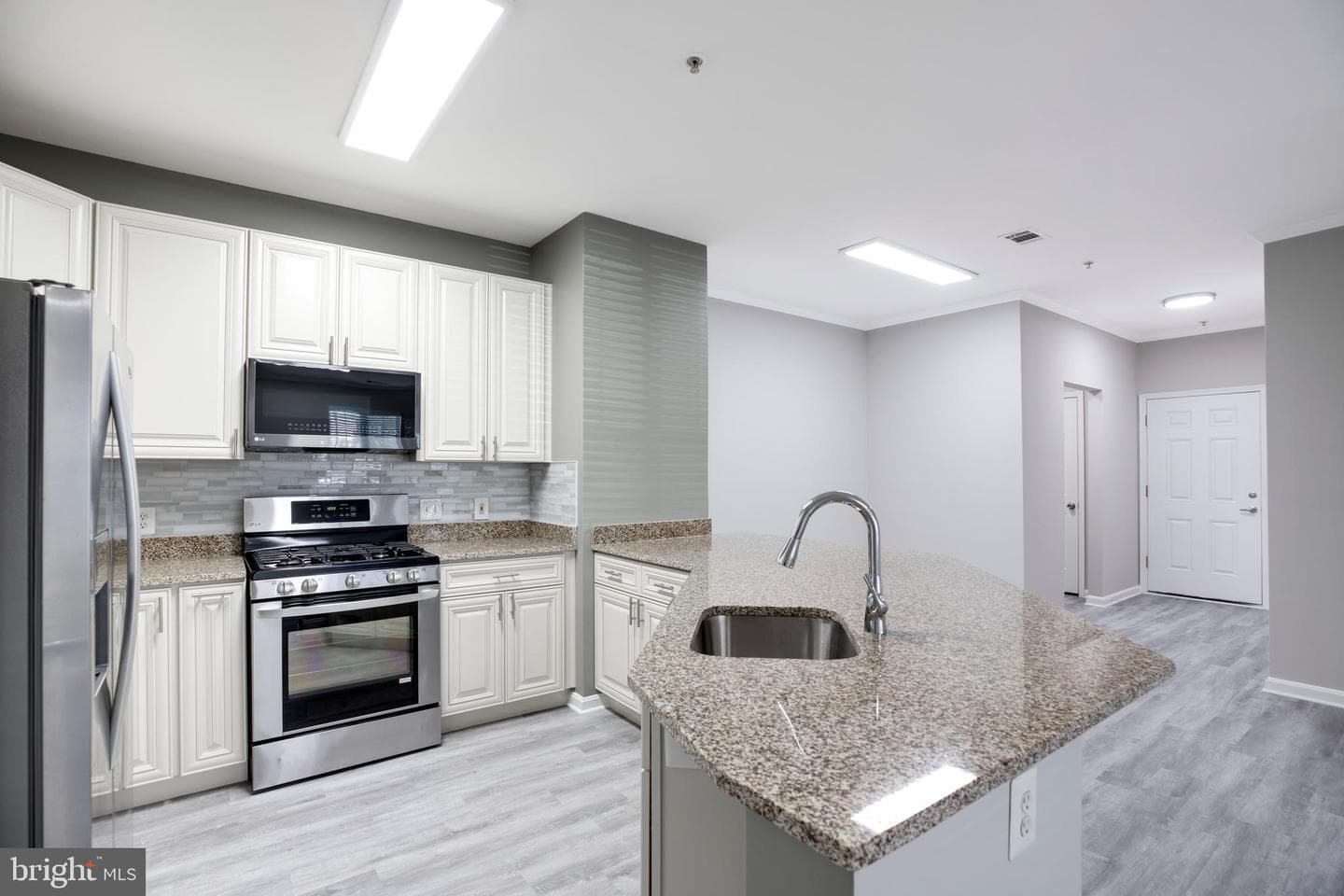 5124 Brittney Elyse Circle #5124a photo 5