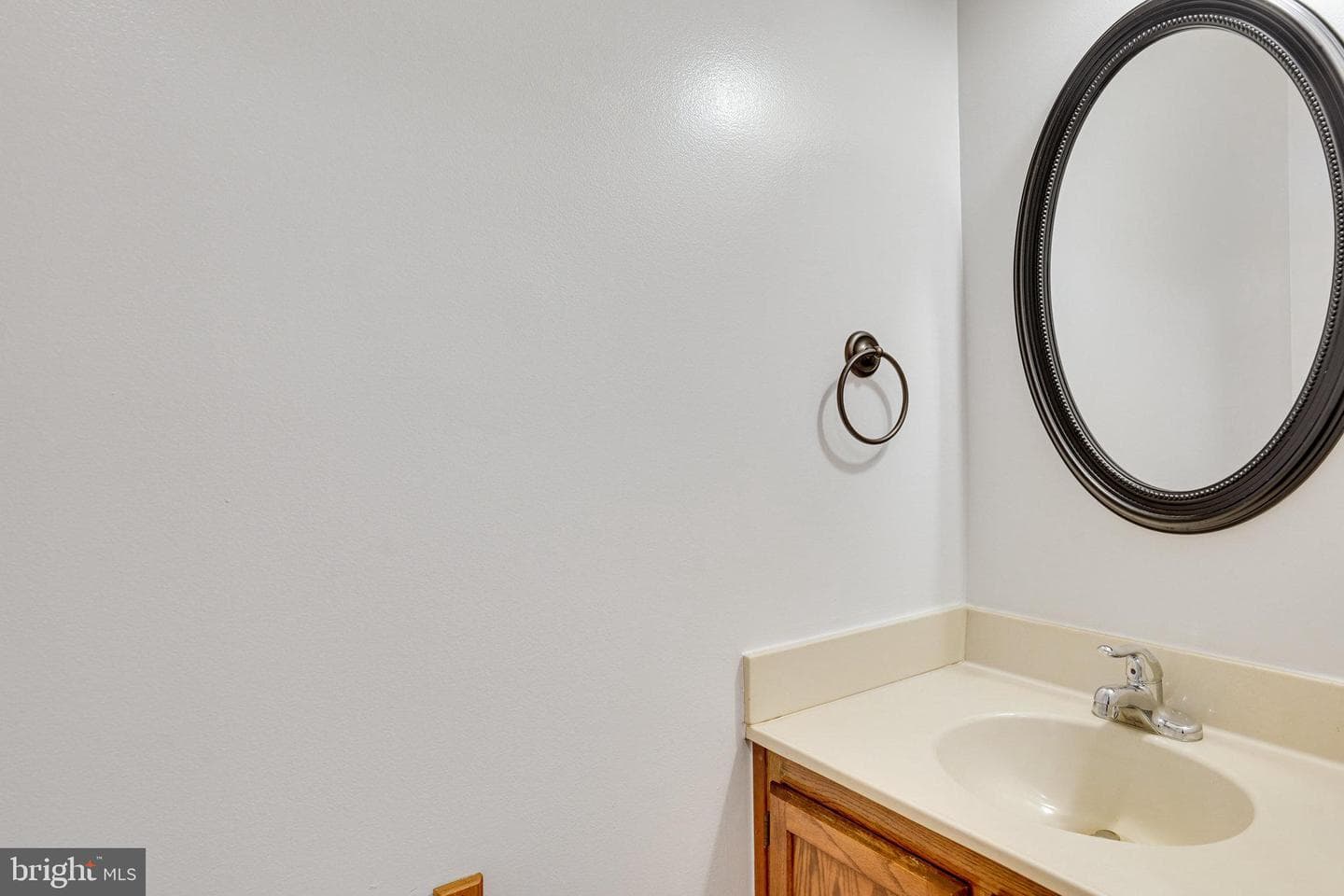 7918 Pebble Brook Court photo 10