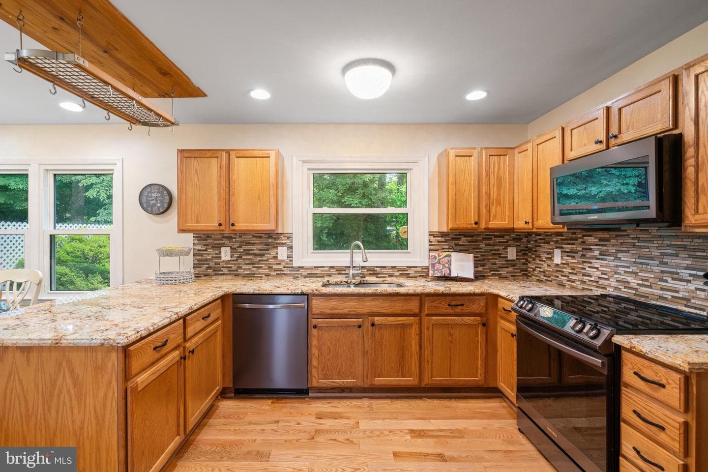 12704 Fantasia Drive photo 13