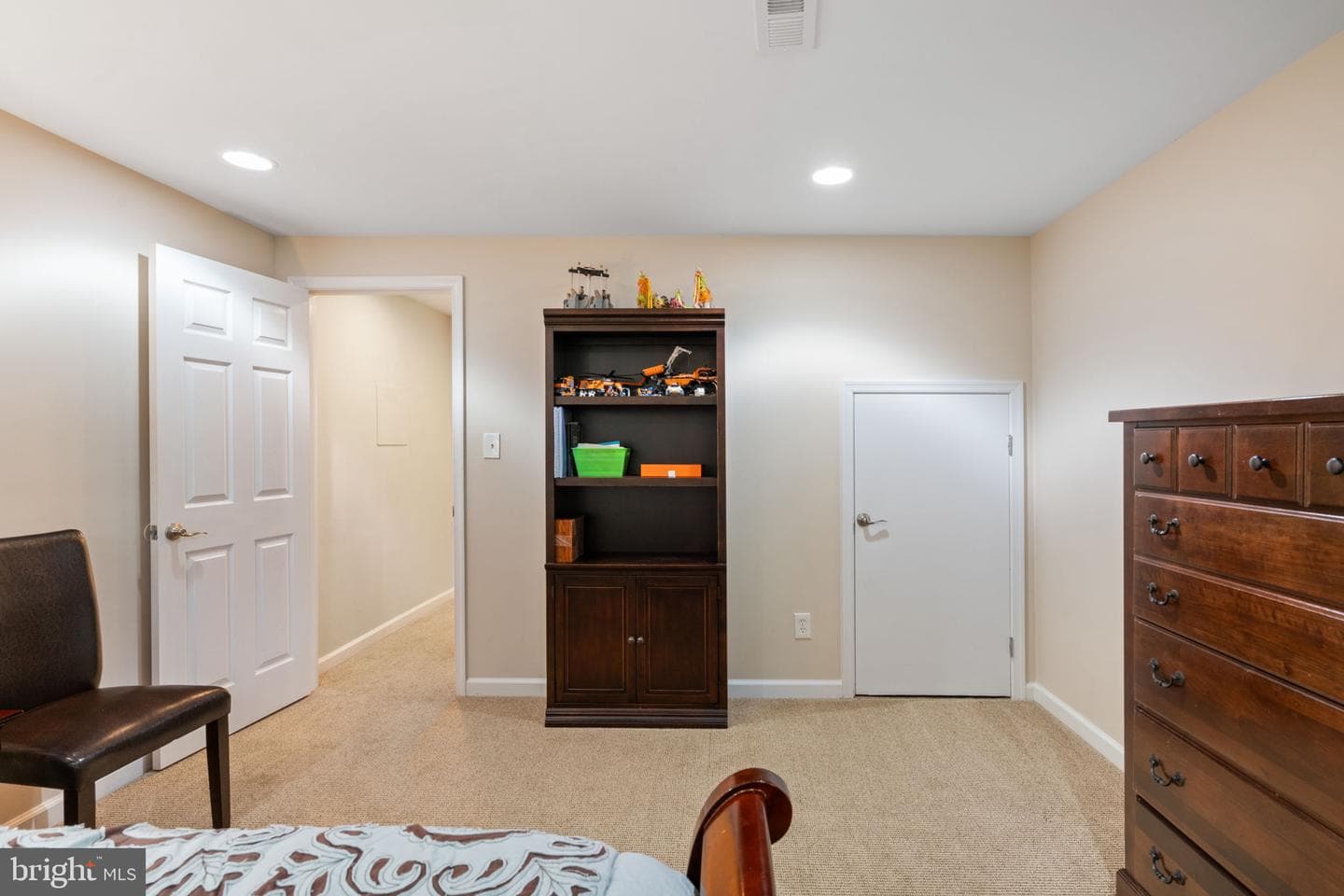 12704 Fantasia Drive photo 32