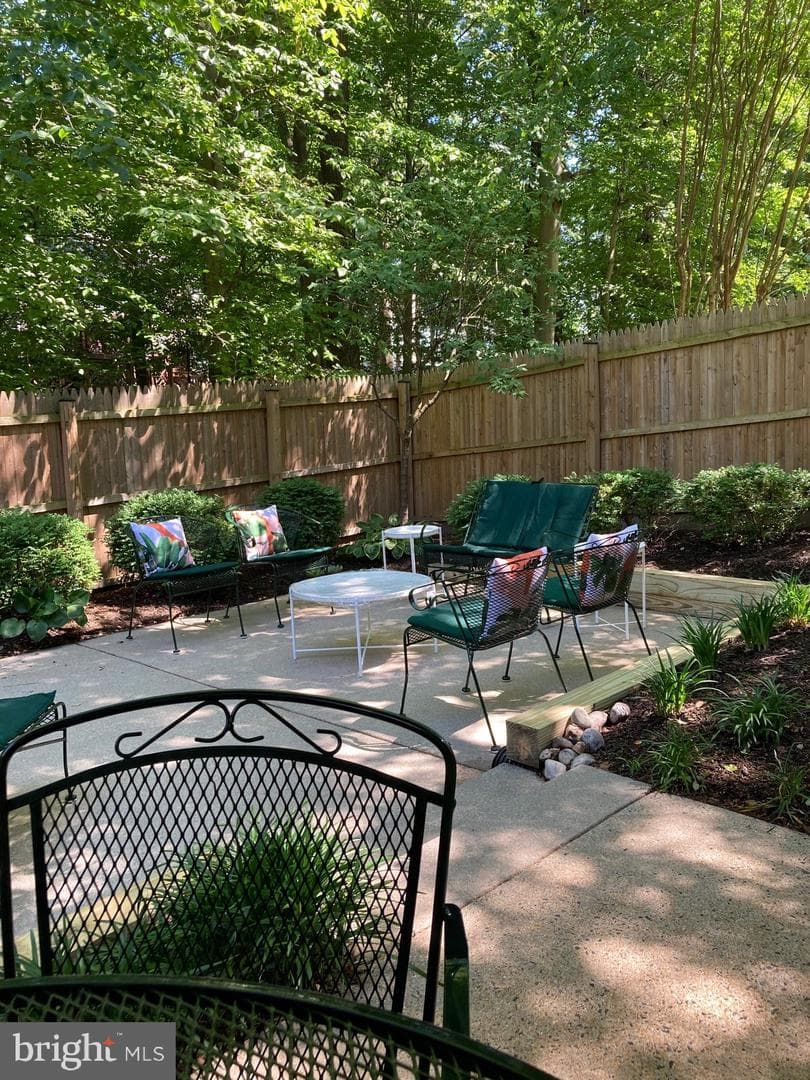 9409 Park Hunt Court photo 32
