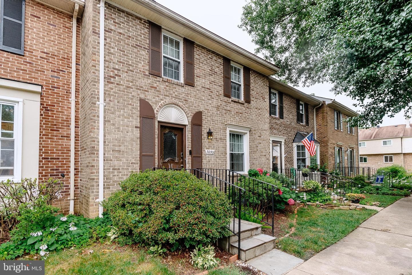 7053 Leewood Forest Drive photo 2