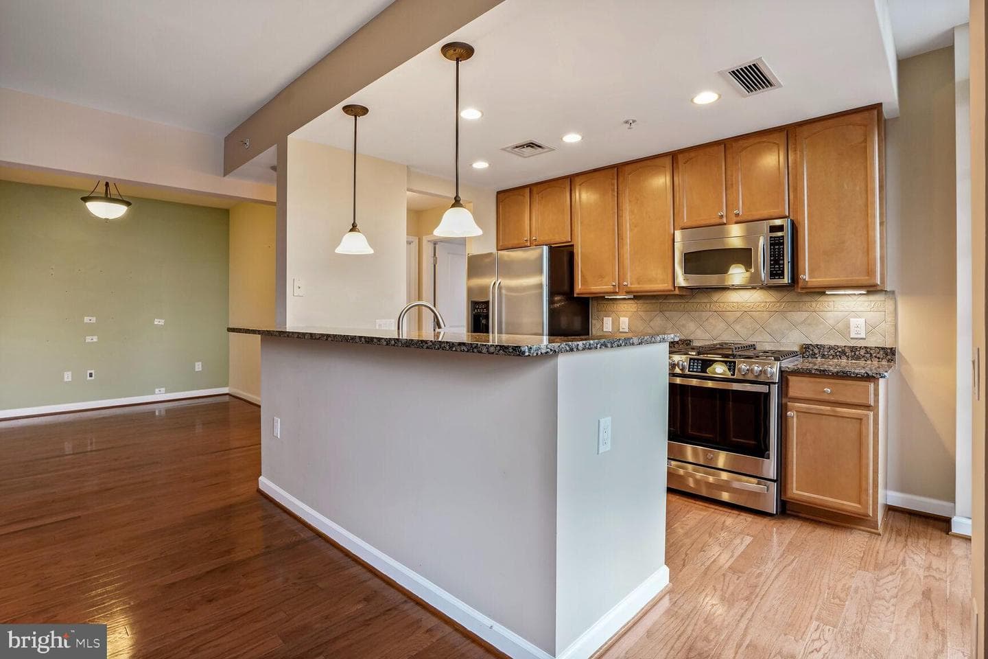 1830 Fountain Drive #1106 photo 6