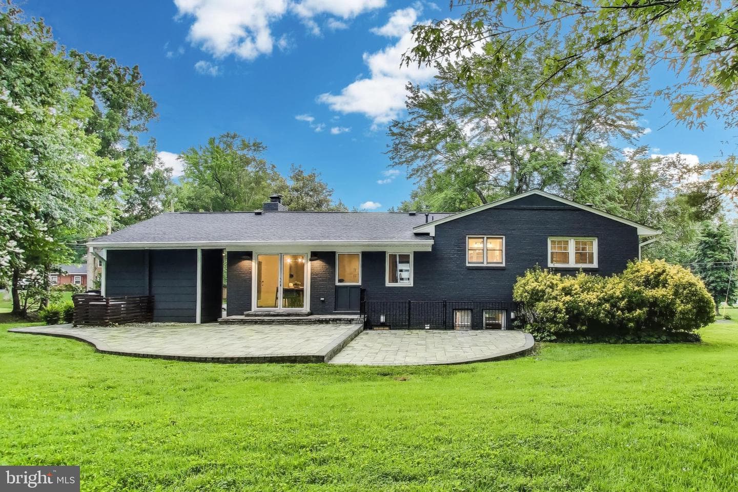 4422 Neptune Drive photo 39