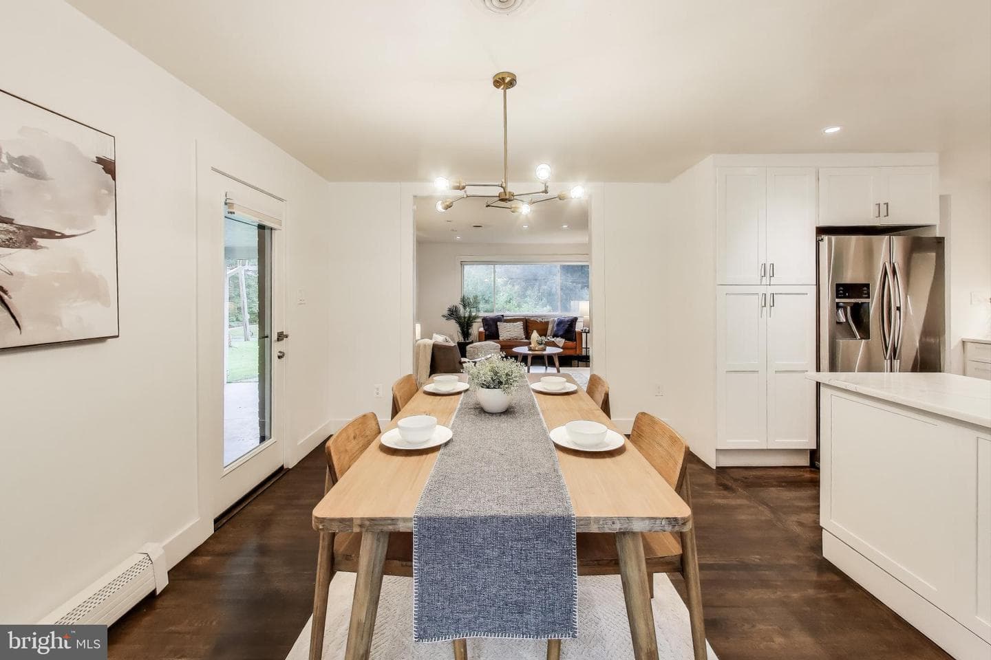 4422 Neptune Drive photo 8