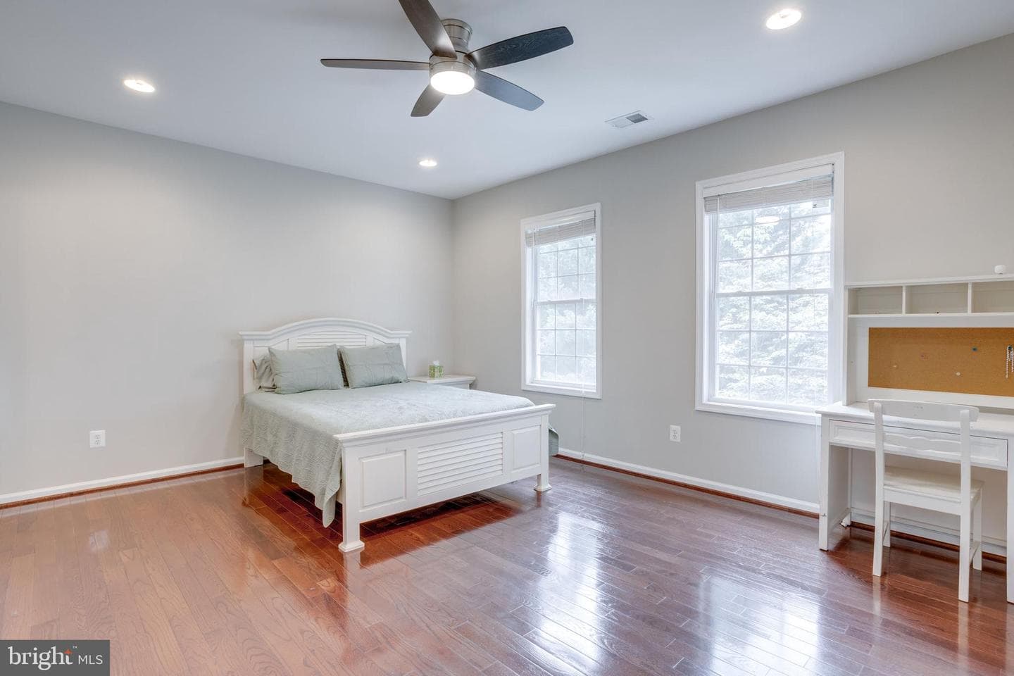 5519 Hinton Street photo 15