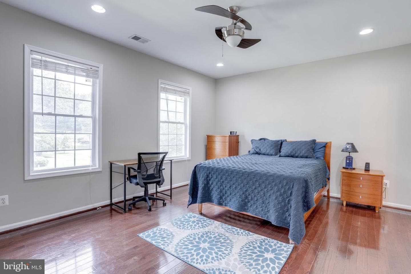 5519 Hinton Street photo 16