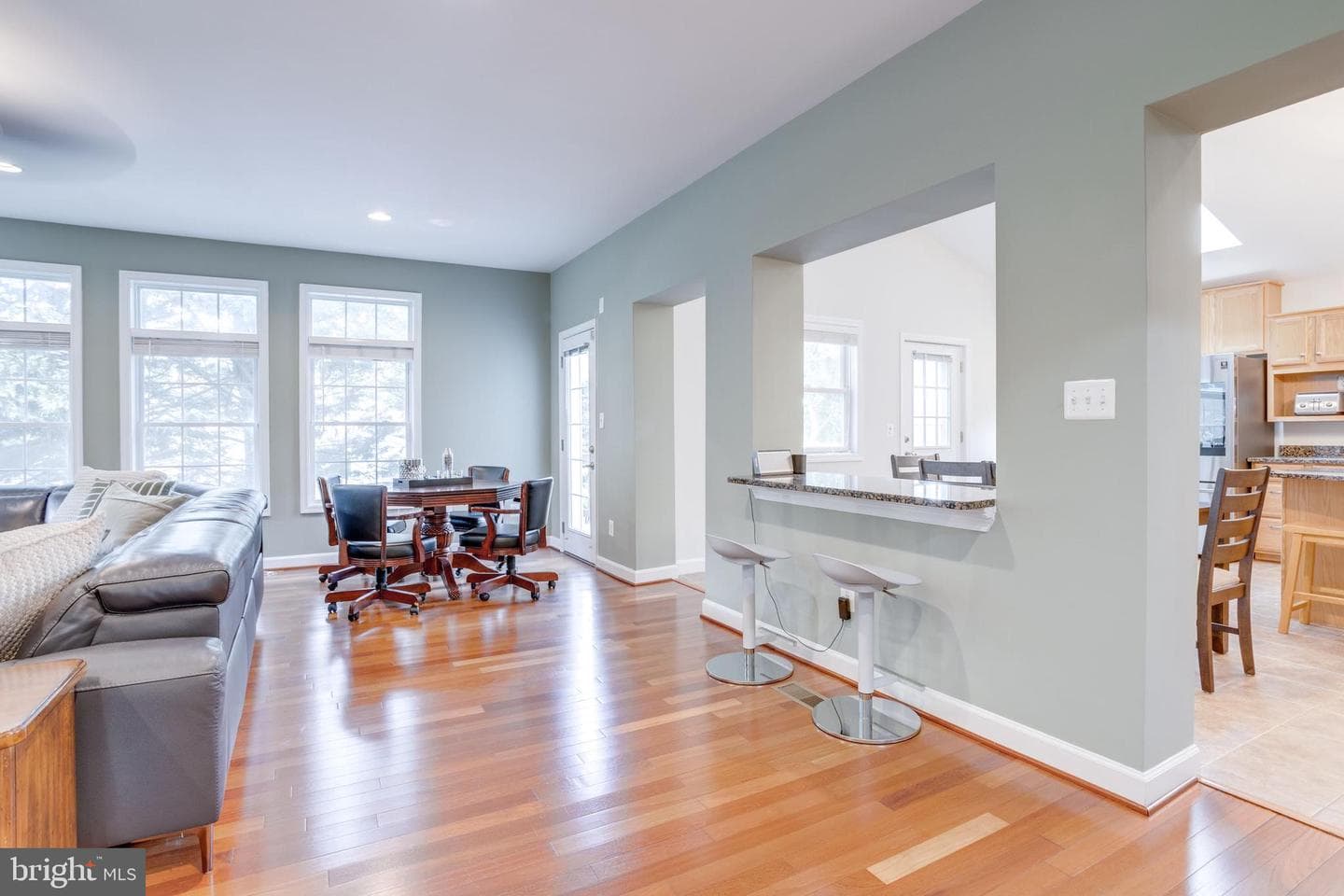 5519 Hinton Street photo 25