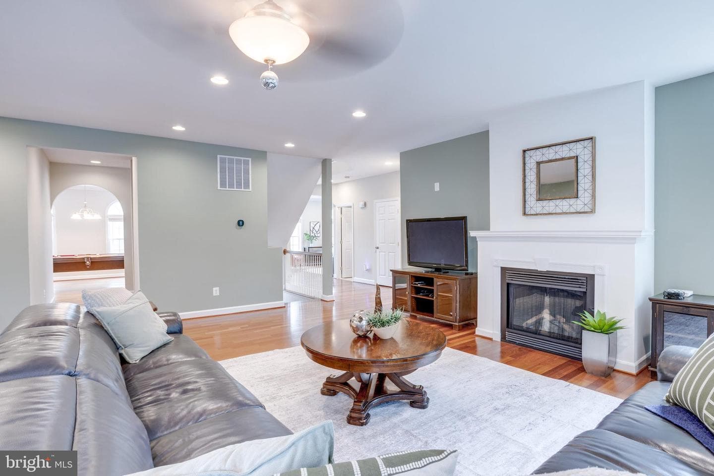 5519 Hinton Street photo 27