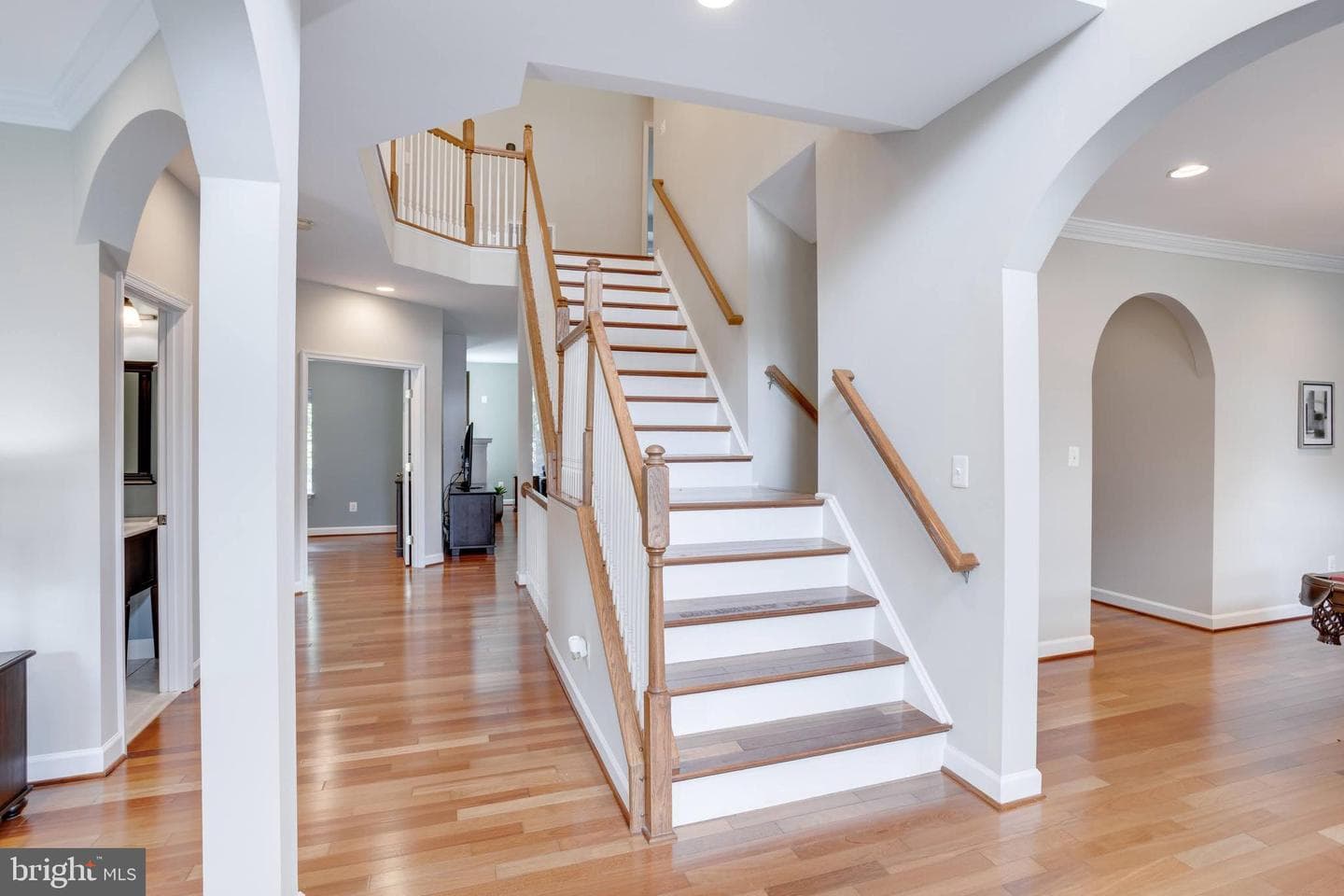 5519 Hinton Street photo 31