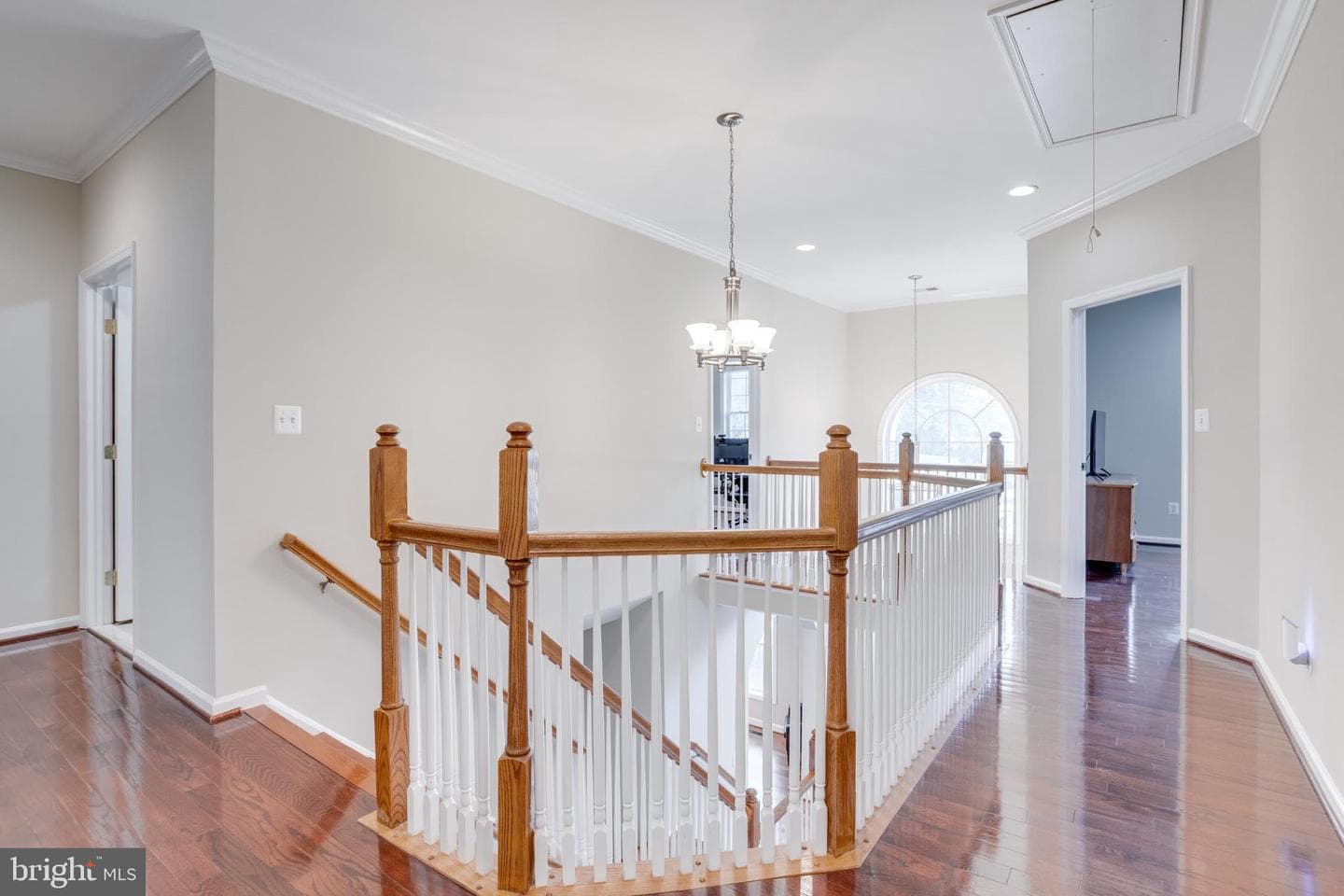 5519 Hinton Street photo 38
