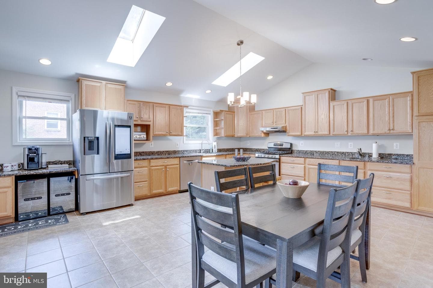 5519 Hinton Street photo 40
