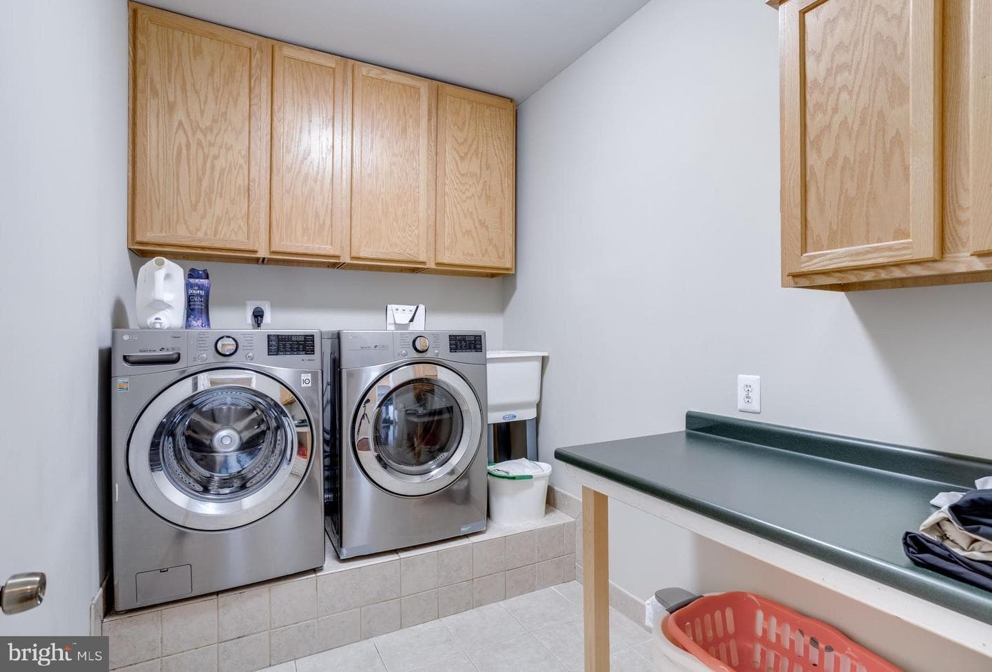 5519 Hinton Street photo 45