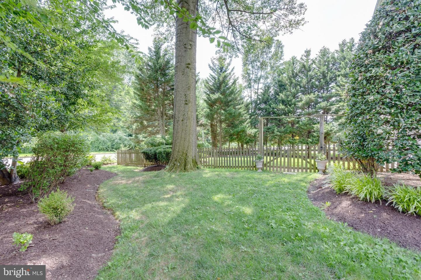 5519 Hinton Street photo 60