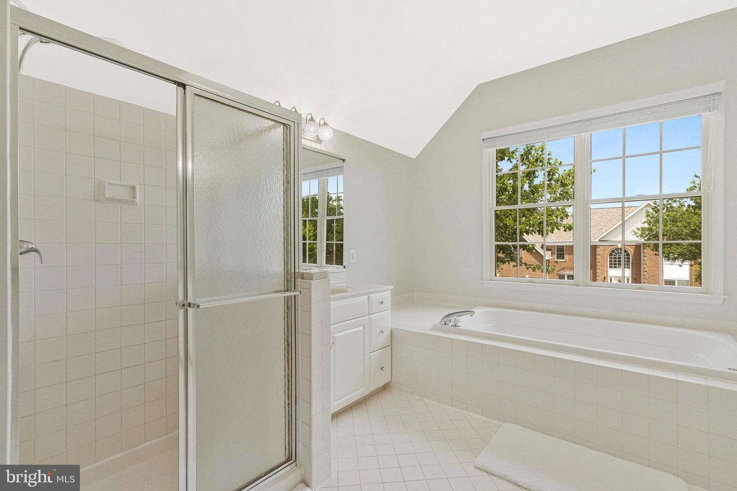 10857 Hunter Gate Way photo 33