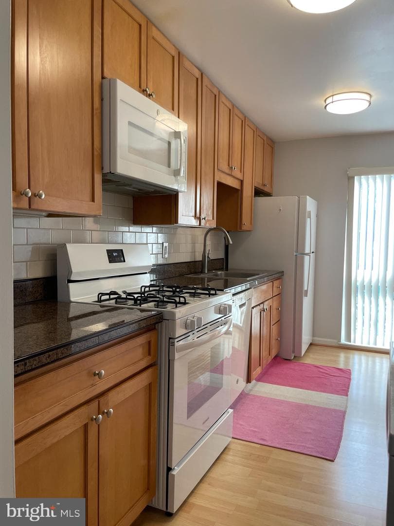 11820 Breton Court #22-D photo 21