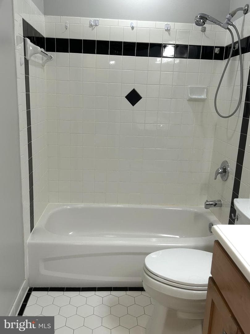 11820 Breton Court #22-D photo 27