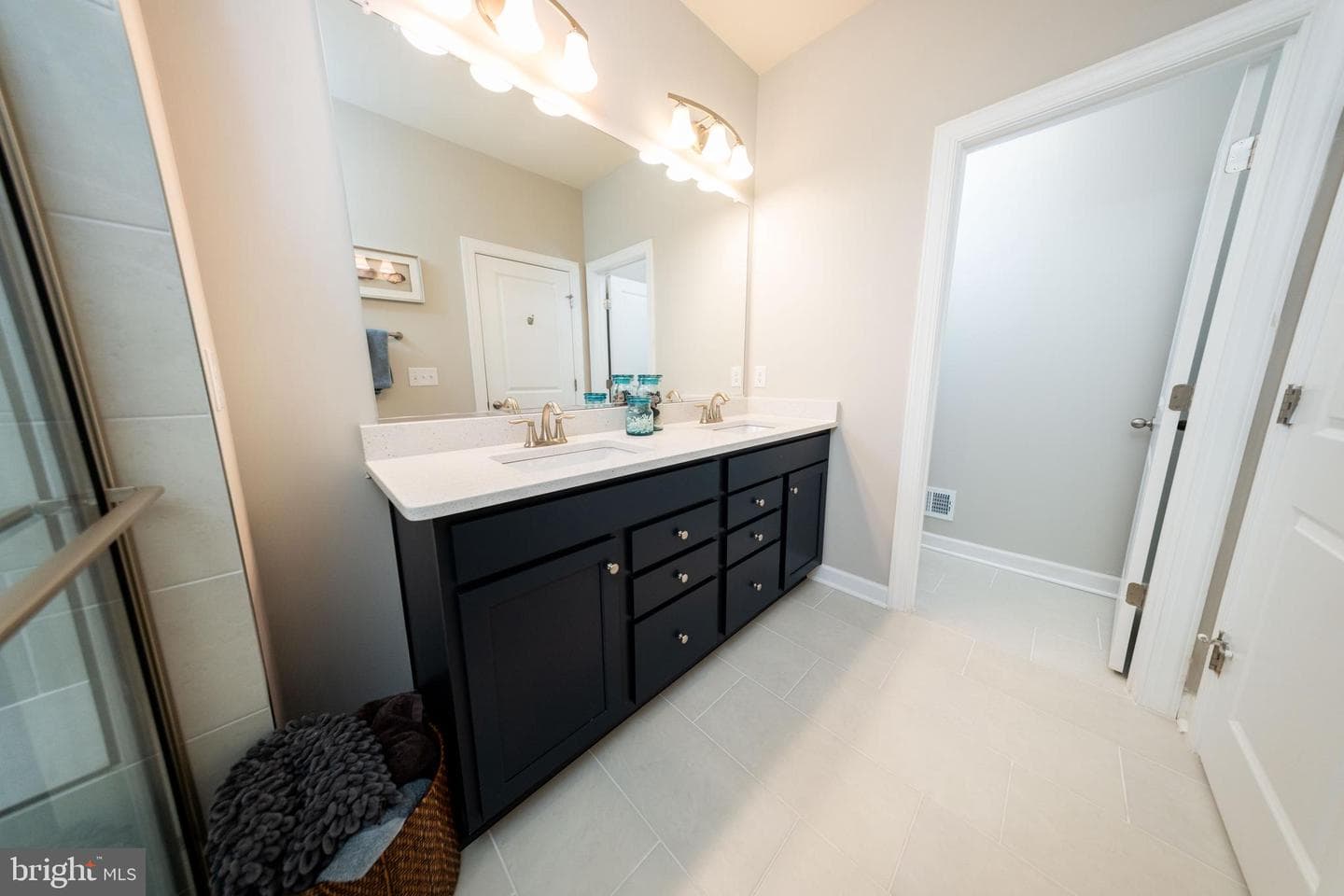 3811 Rainier Drive photo 28