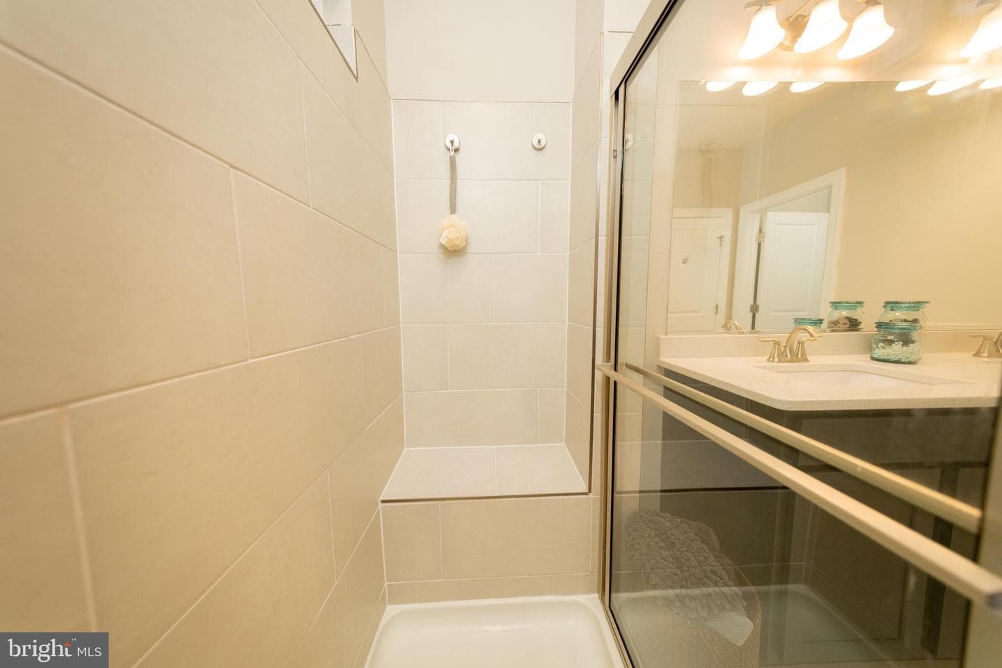 3811 Rainier Drive photo 29
