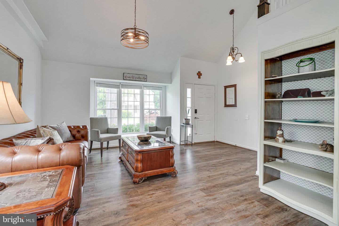 12333 Cliveden Street photo 11