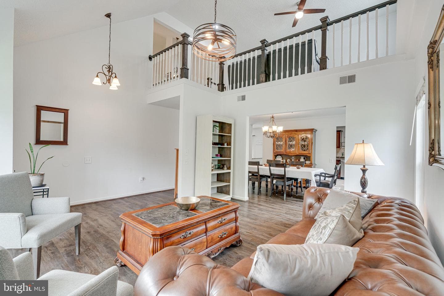 12333 Cliveden Street photo 12