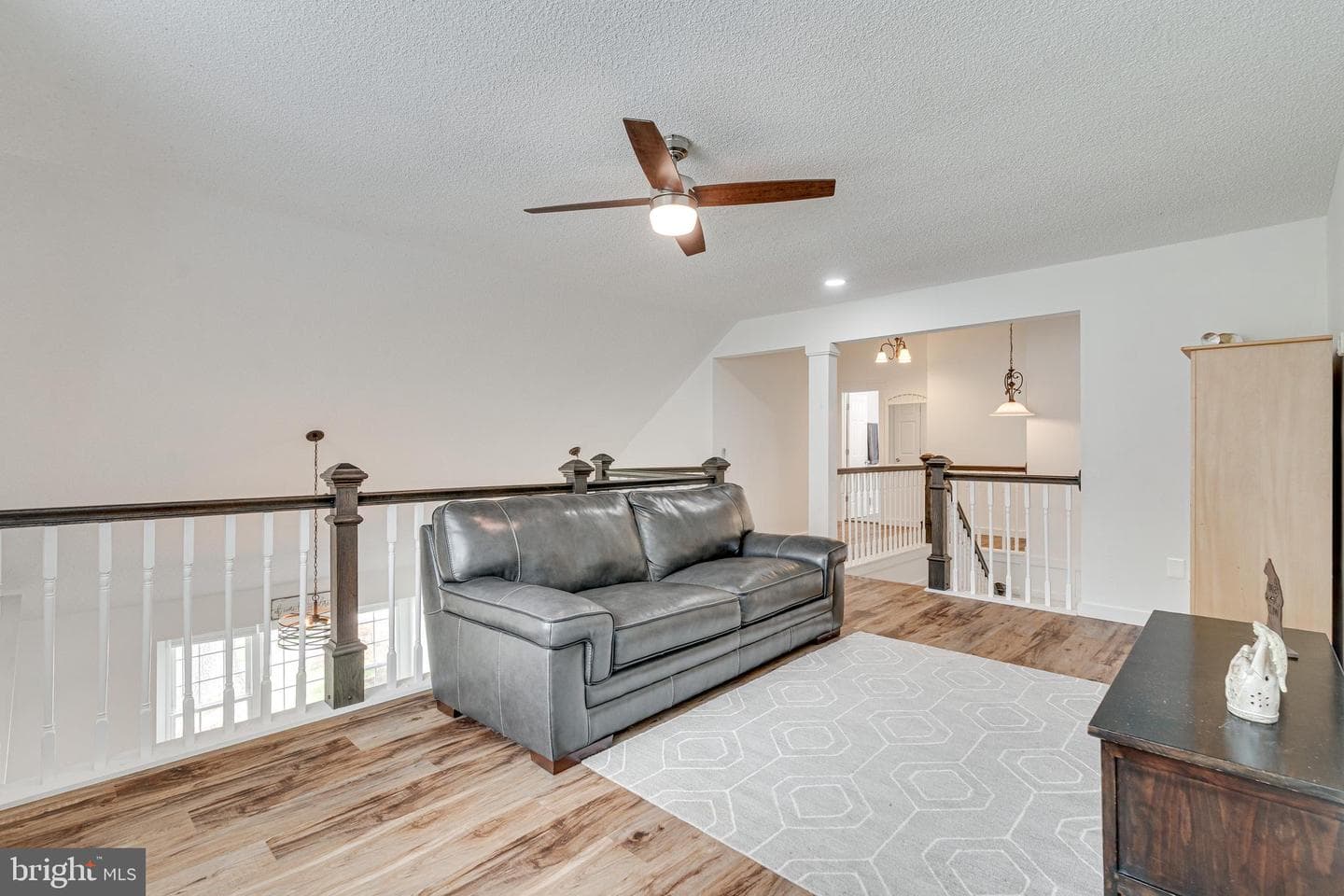 12333 Cliveden Street photo 30
