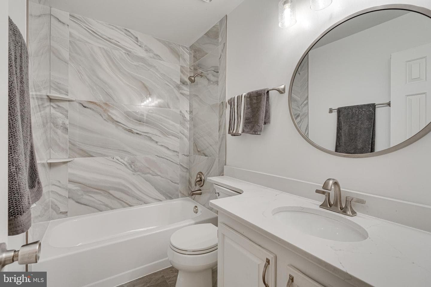 12333 Cliveden Street photo 44