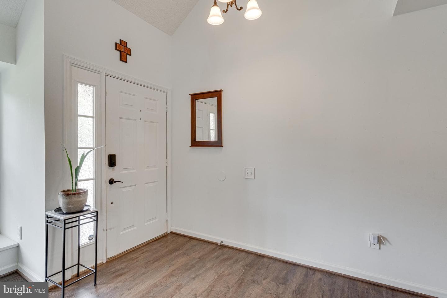 12333 Cliveden Street photo 8