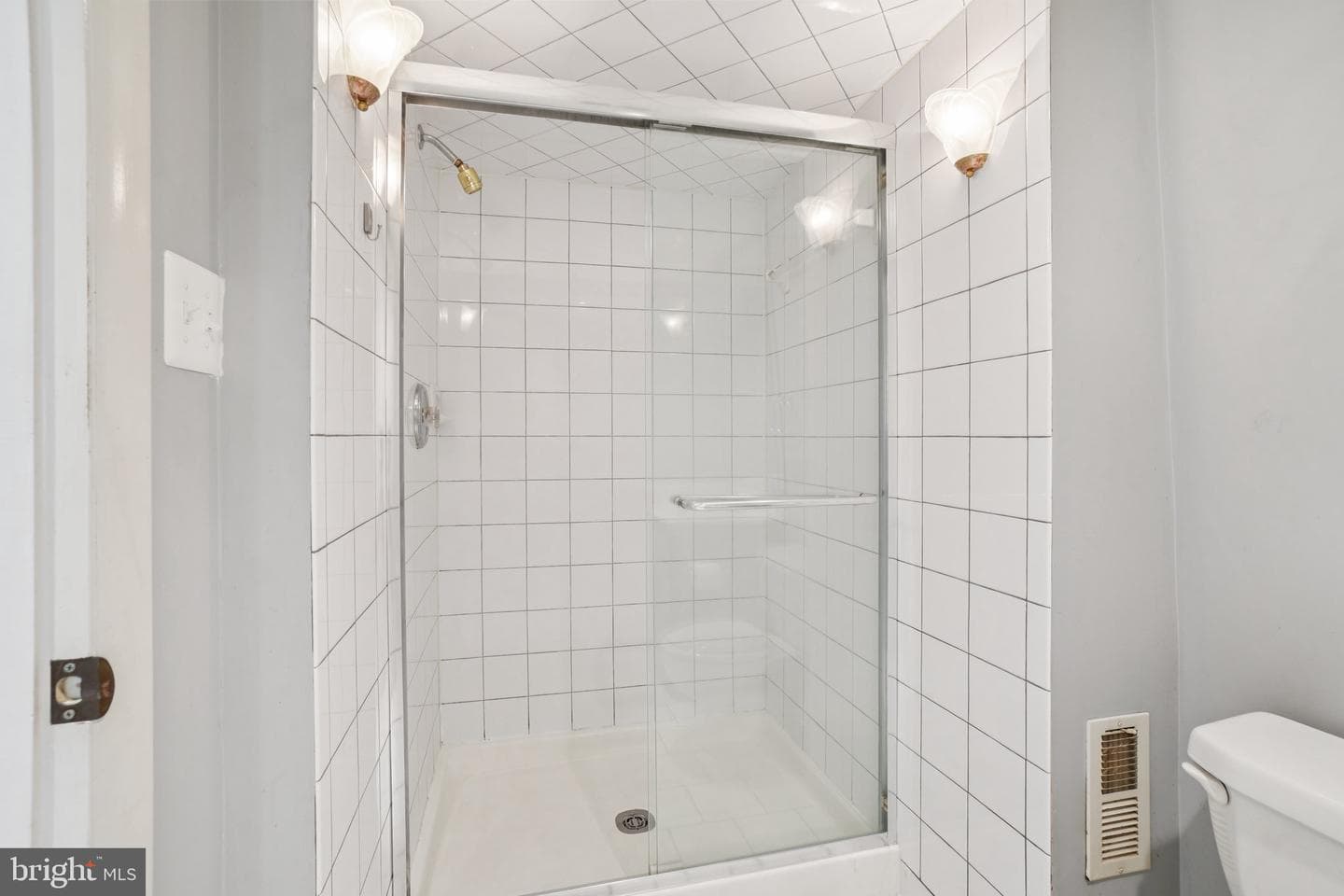 4700 Twinbrook Road photo 26