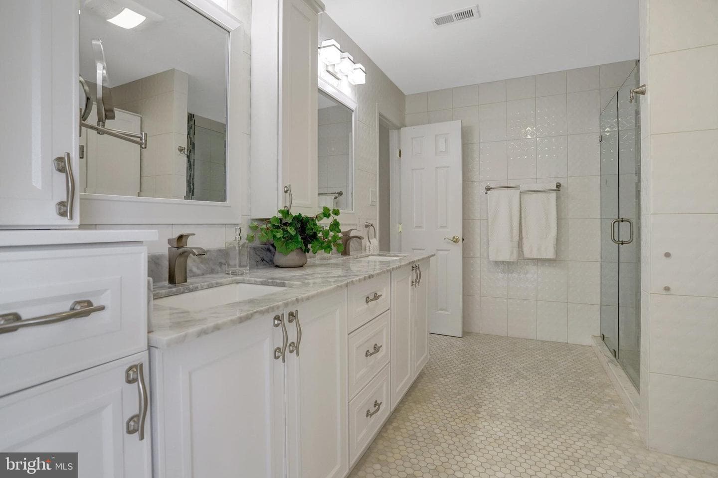 8552 Bauer Circle photo 35