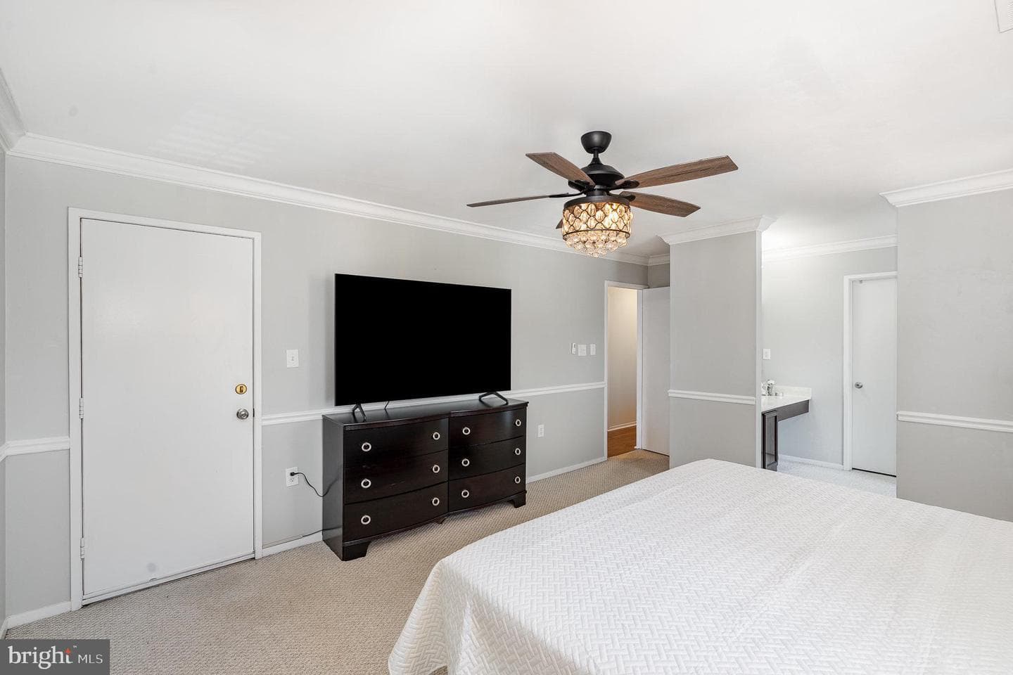 7823 Harrowgate Circle #d photo 16