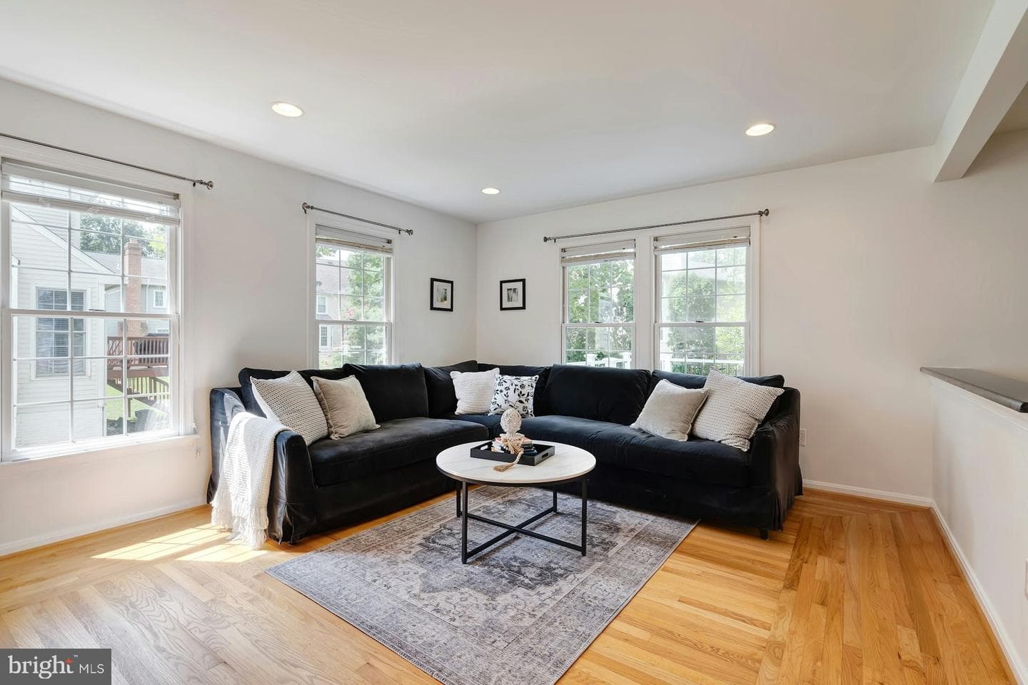 1518 Summerset Place photo 13
