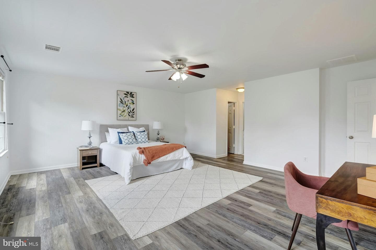 1518 Summerset Place photo 17