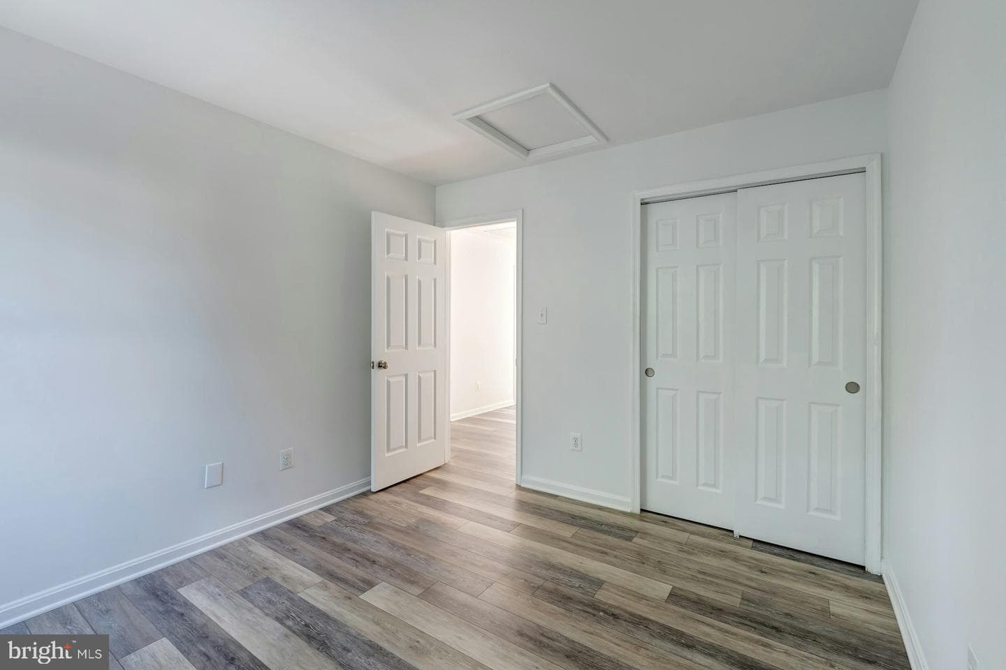 1518 Summerset Place photo 24