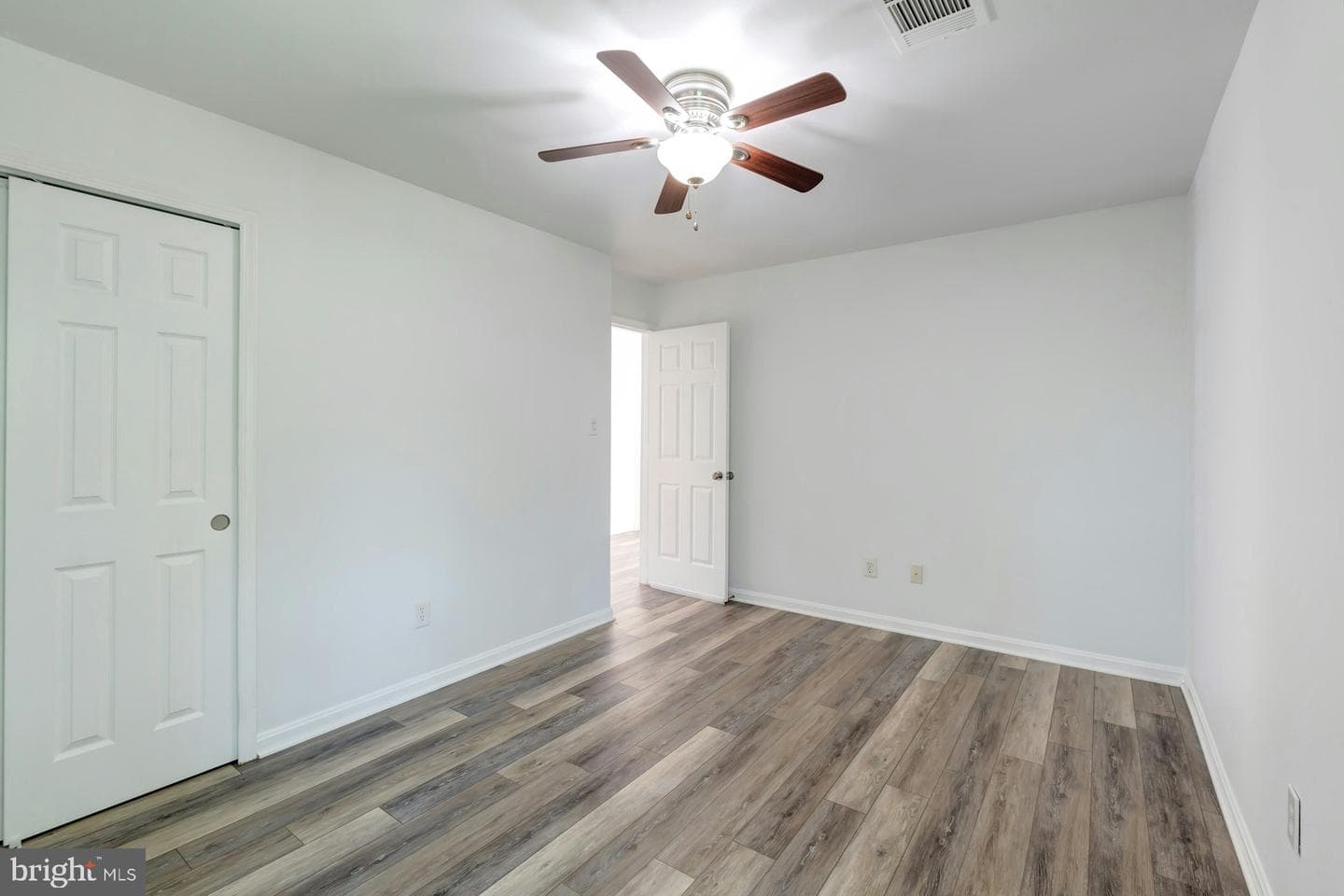 1518 Summerset Place photo 27