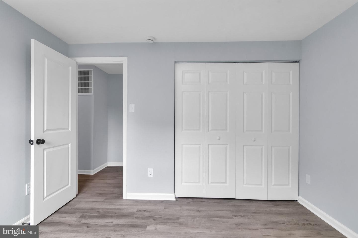 7401 Loughboro Lane photo 24
