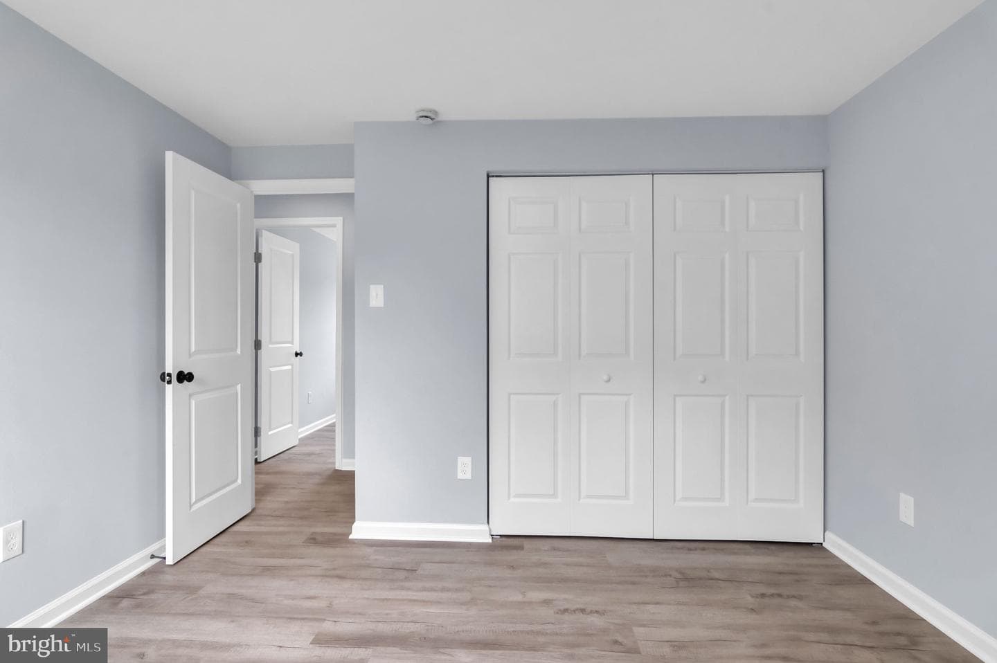 7401 Loughboro Lane photo 30